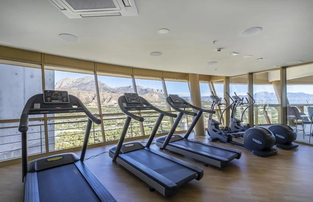 2 quarto Apartamento para venda em Benidorm com garagem - 650 000 € (Ref: 9657951)