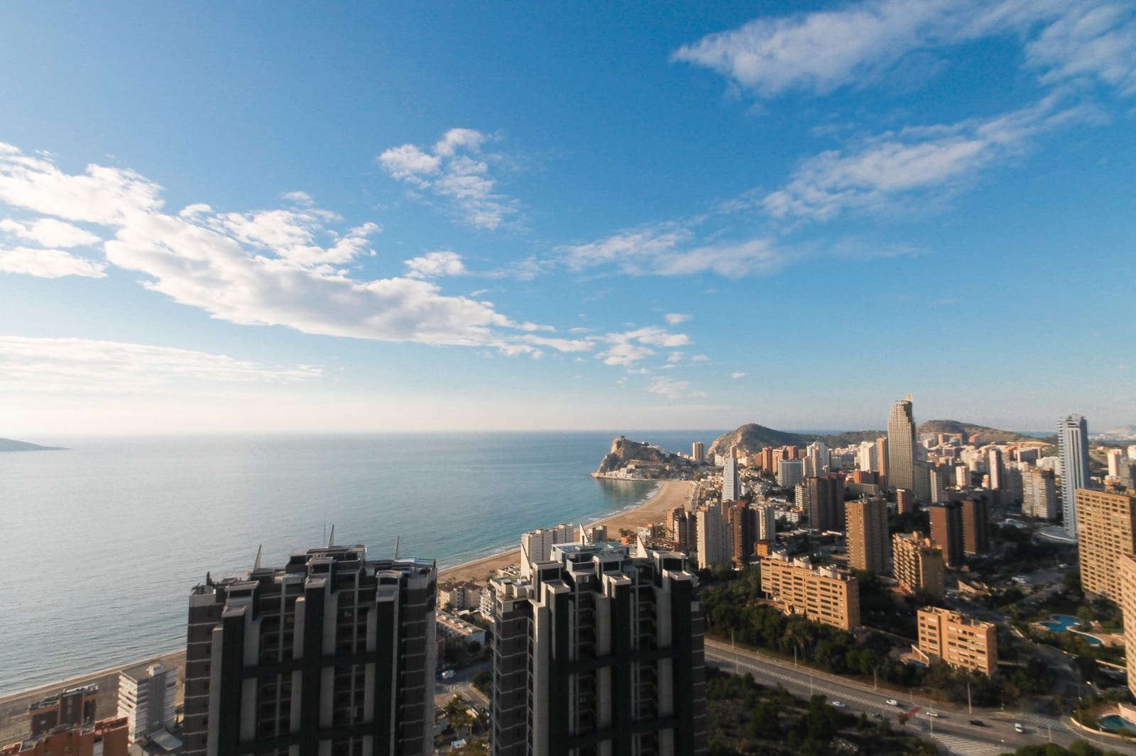 2 quarto Apartamento para venda em Benidorm com garagem - 650 000 € (Ref: 9657951)