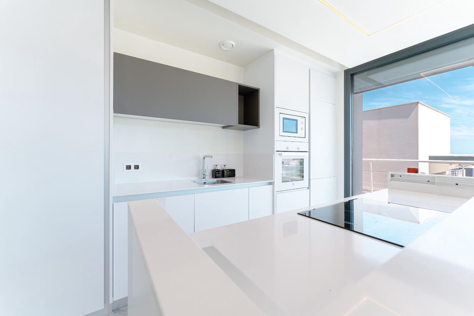 5 soverom Villa til salgs i San Miguel de Salinas med svømmebasseng - € 780 000 (Ref: 9657952)