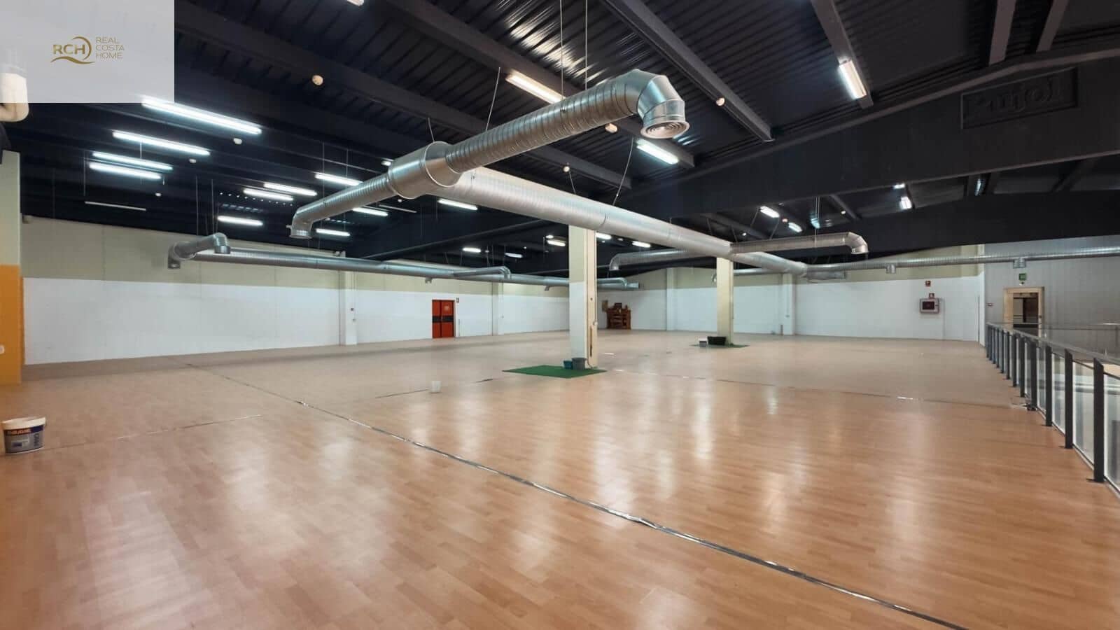 Commerciale in vendita in Finestrat - 2.150.000 € (Rif: 9657960)