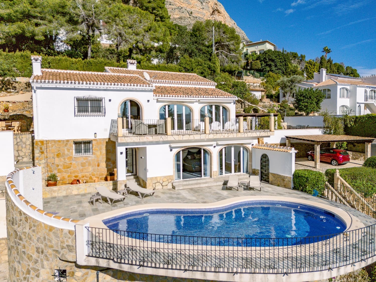 4 Zimmer Villa zu verkaufen in Javea / Xabia mit Pool Garage - 1.150.000 € (Ref: 9657962)