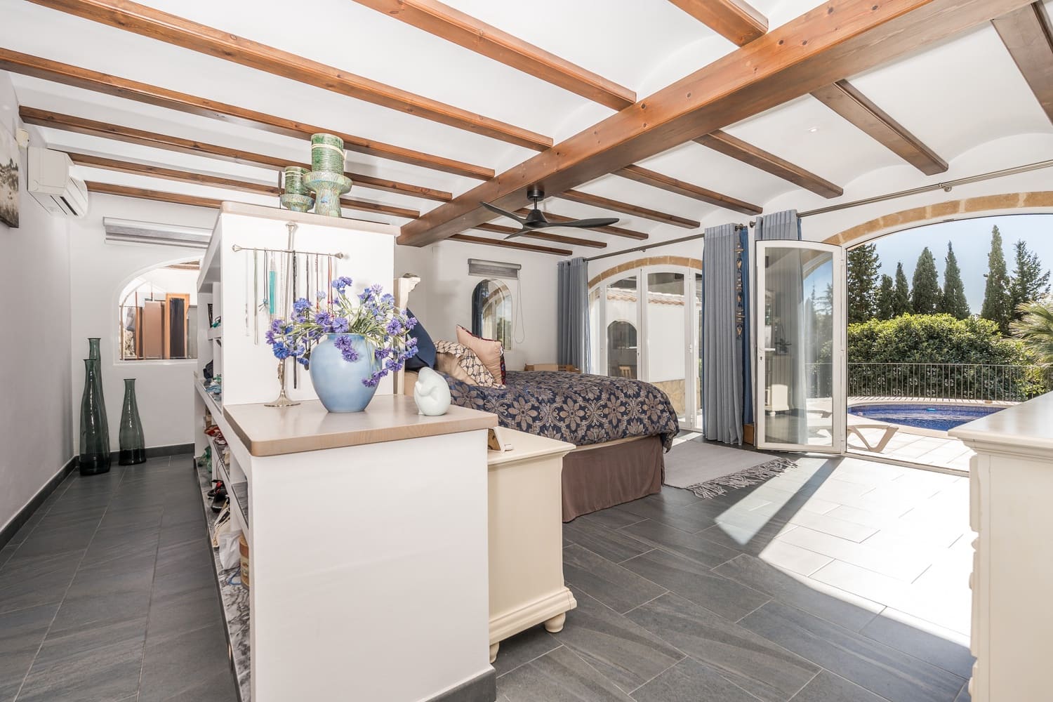 4 Zimmer Villa zu verkaufen in Javea / Xabia mit Pool Garage - 1.150.000 € (Ref: 9657962)