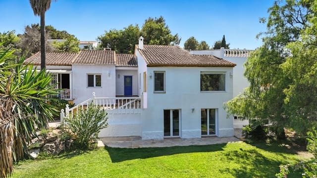 5 makuuhuone Huvila myytävänä paikassa Centro ciudad, Javea / Xàbia mukana uima-altaan 
autotalli - 995 900 € (Ref: 9657963)