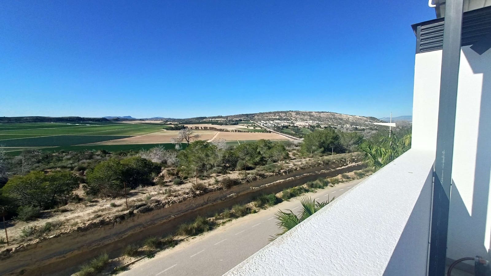 3 Zimmer Villa zu verkaufen in Algorfa mit Pool Garage - 729.000 € (Ref: 9657964)