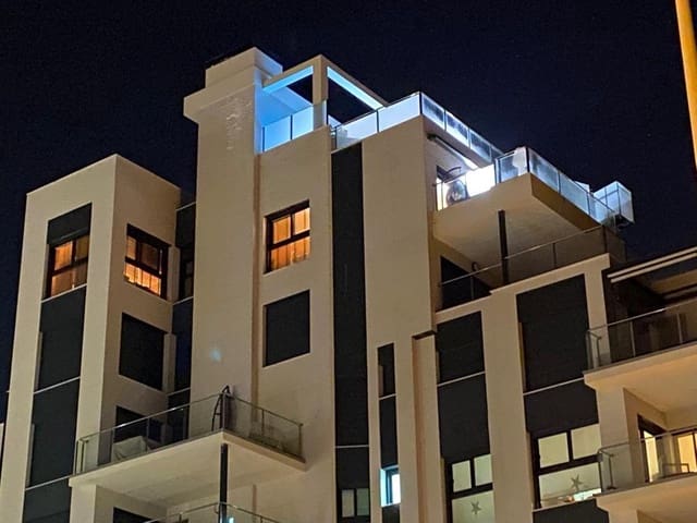 3 camera da letto Attico in vendita in Puerto Deportivo, Guardamar del Segura con garage - 580.000 € (Rif: 9657969)