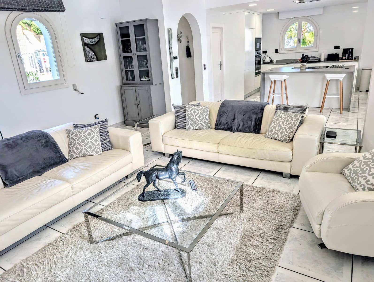 3 makuuhuone Huvila myytävänä paikassa Moraira mukana uima-altaan 
autotalli - 1 100 000 € (Ref: 9657971)