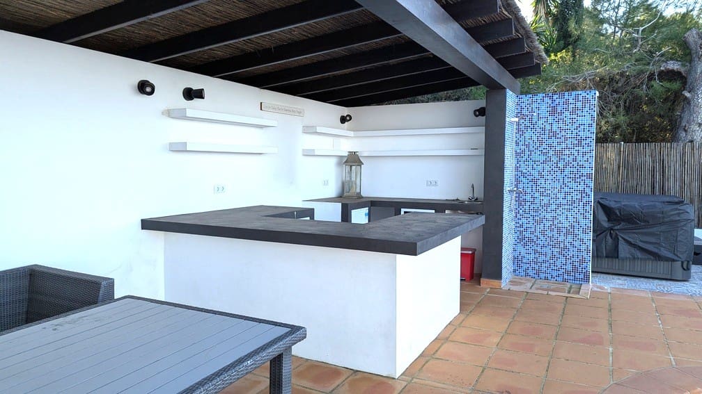 3 camera da letto Villa in vendita in Denia con piscina garage - 795.000 € (Rif: 9657972)
