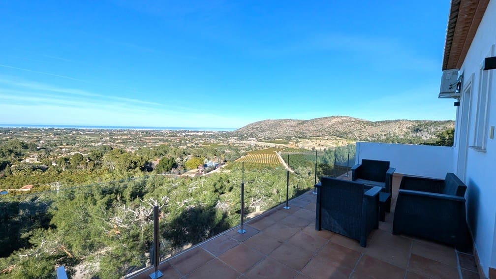 3 camera da letto Villa in vendita in Denia con piscina garage - 795.000 € (Rif: 9657972)