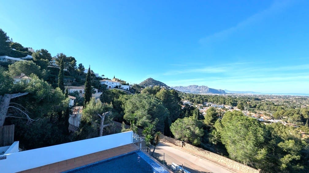 3 camera da letto Villa in vendita in Denia con piscina garage - 795.000 € (Rif: 9657972)