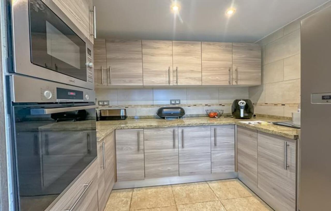 6 sypialnia Willa na sprzedaż w Calpe / Calp z basenem - 749 000 € (Ref: 9657975)