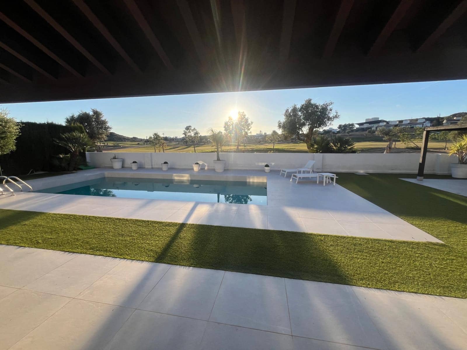 4 bedroom Villa for sale in Avileses with pool garage - € 995,000 (Ref: 9657976)