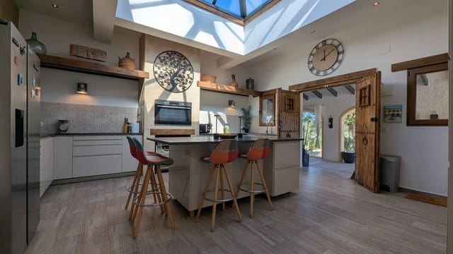 4 Zimmer Villa zu verkaufen in Partides comunes - Adsubia, Javea / Xàbia mit Pool Garage - 1.595.000 € (Ref: 9657978)