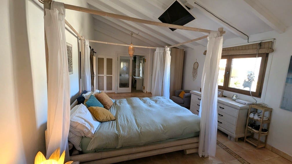 4 Zimmer Villa zu verkaufen in Javea / Xabia mit Pool Garage - 1.595.000 € (Ref: 9657978)