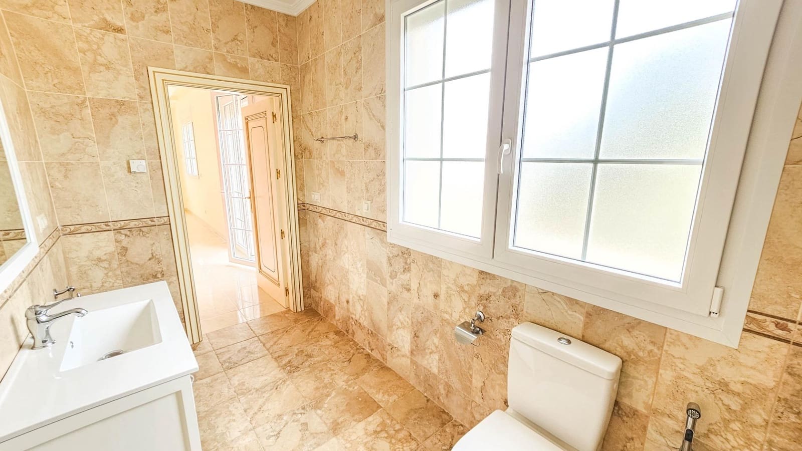 7 quarto Moradia para venda em Cabo Roig com piscina - 1 700 000 € (Ref: 9657983)