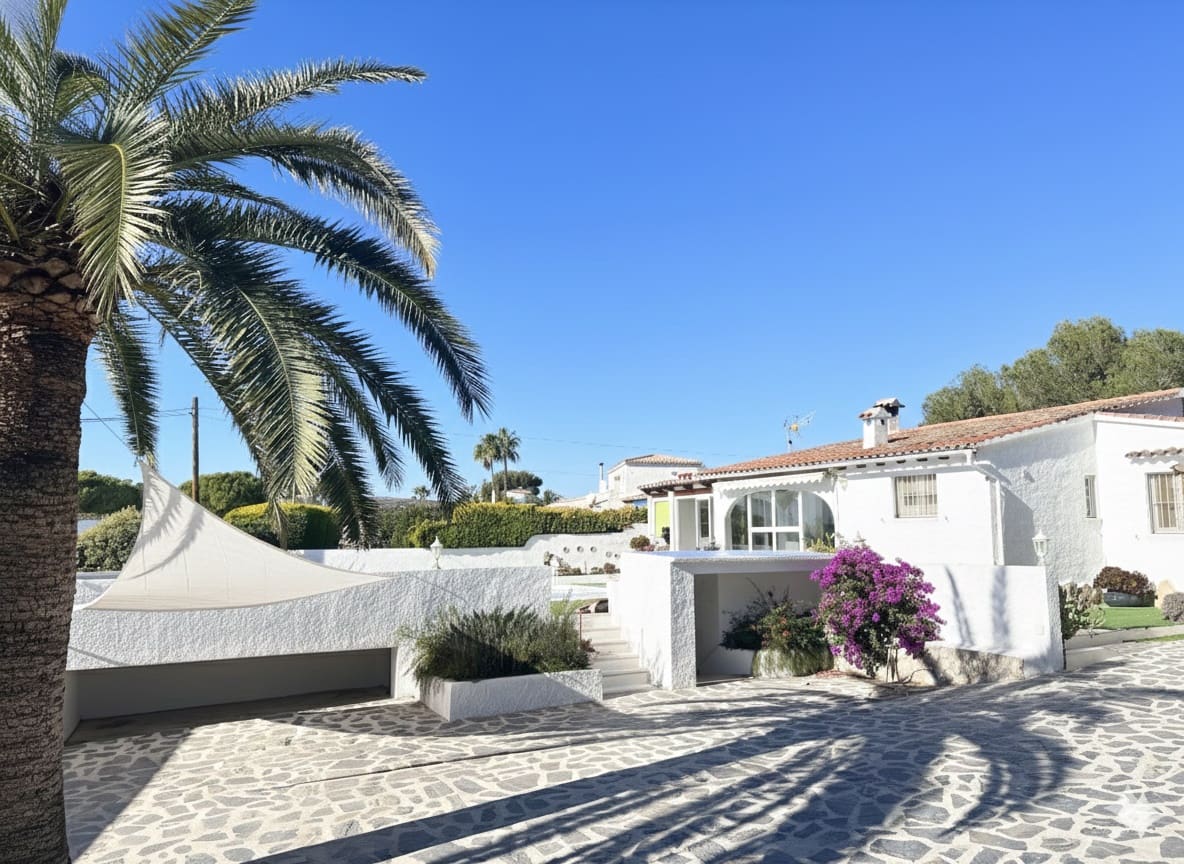 3 chambre Villa/Maison à vendre à Moraira - 850 000 € (Ref: 9657991)