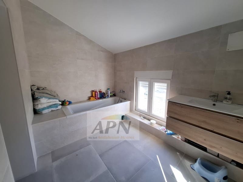 5 makuuhuone Maalaistalo myytävänä paikassa Pizarra - 598 000 € (Ref: 9657993)