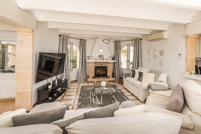 4 sovrum Villa till salu i La Granadella  - Costa Nova, Javea / Xàbia med pool garage - 799 950 € (Ref: 9657999)