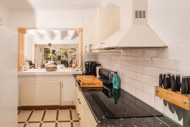 4 sovrum Villa till salu i La Granadella  - Costa Nova, Javea / Xàbia med pool garage - 799 950 € (Ref: 9657999)