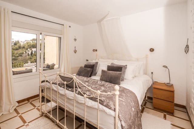 4 chambre Villa/Maison à vendre à La Granadella  - Costa Nova, Javea / Xàbia avec piscine garage - 799 950 € (Ref: 9657999)