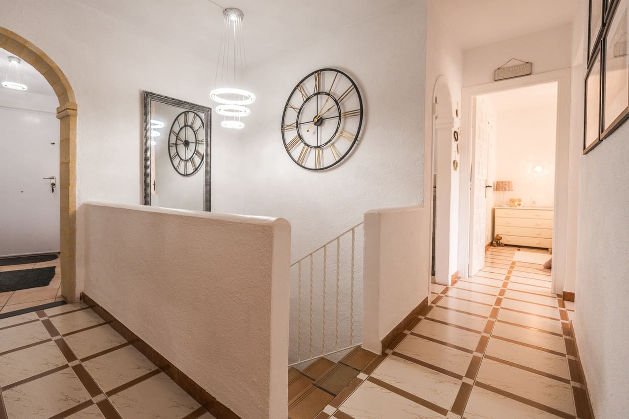 Chalet de 4 habitaciones en Javea / Xàbia en venta con piscina garaje - 799.950 € (Ref: 9657999)