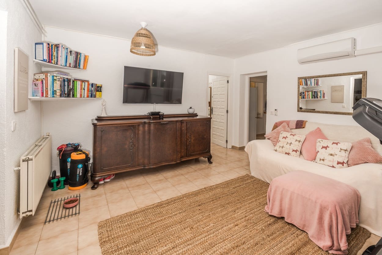 Chalet de 4 habitaciones en Javea / Xàbia en venta con piscina garaje - 799.950 € (Ref: 9657999)