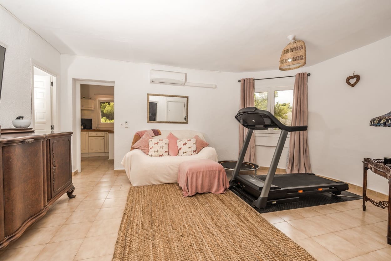 Chalet de 4 habitaciones en Javea / Xàbia en venta con piscina garaje - 799.950 € (Ref: 9657999)