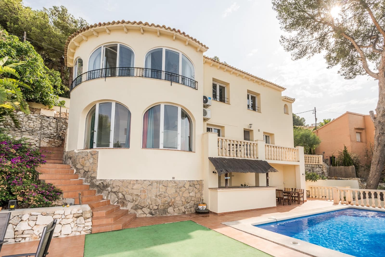 7 bedroom Villa for sale in Benissa with pool garage - € 640,000 (Ref: 9658000)