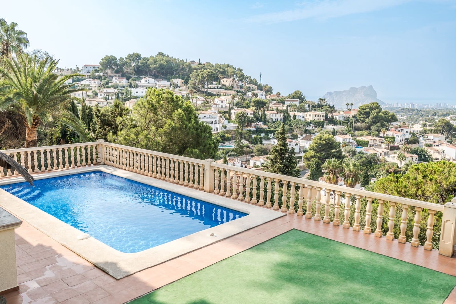 7 bedroom Villa for sale in Benissa with pool garage - € 640,000 (Ref: 9658000)