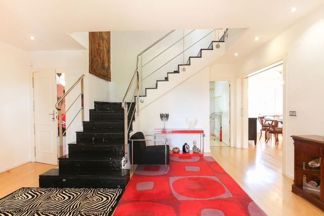 6 makuuhuone Huvila myytävänä paikassa San Vicente / Sant Vicent del Raspeig - 895 000 € (Ref: 9658006)