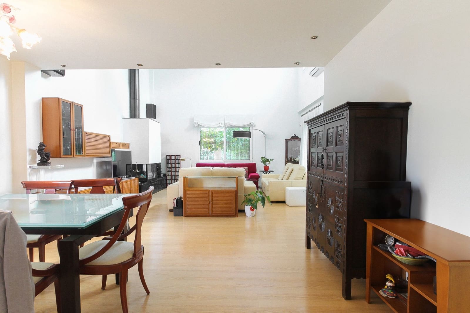 6 makuuhuone Huvila myytävänä paikassa San Vicente / Sant Vicent del Raspeig - 895 000 € (Ref: 9658006)