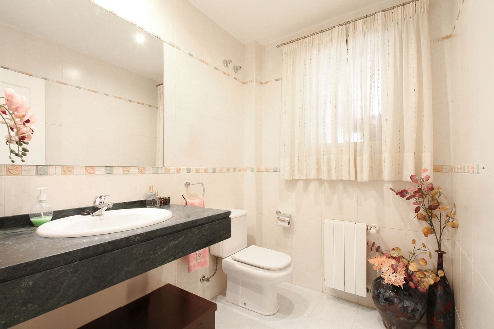 6 makuuhuone Huvila myytävänä paikassa San Vicente / Sant Vicent del Raspeig - 895 000 € (Ref: 9658006)