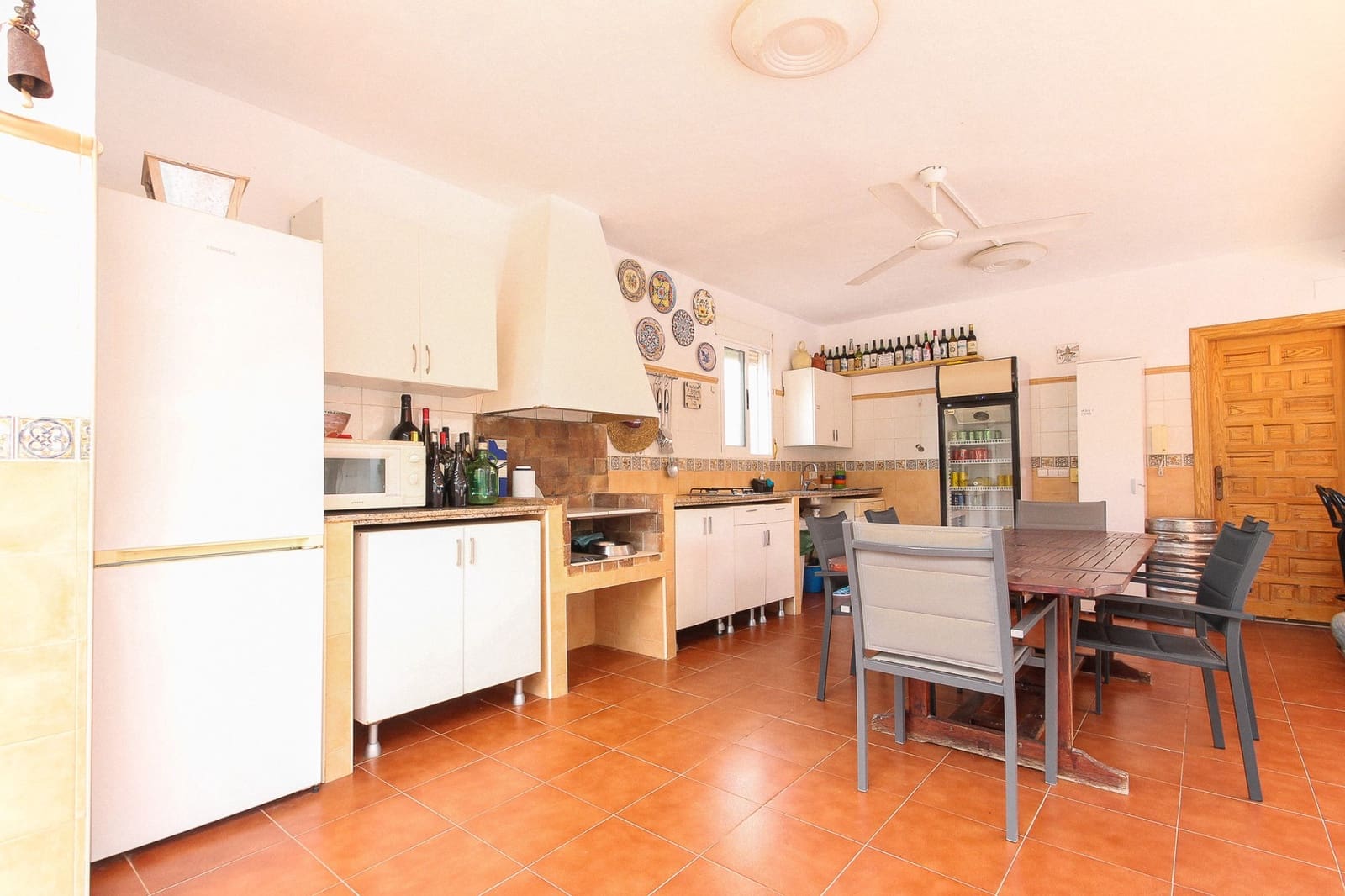 6 makuuhuone Huvila myytävänä paikassa San Vicente / Sant Vicent del Raspeig - 895 000 € (Ref: 9658006)