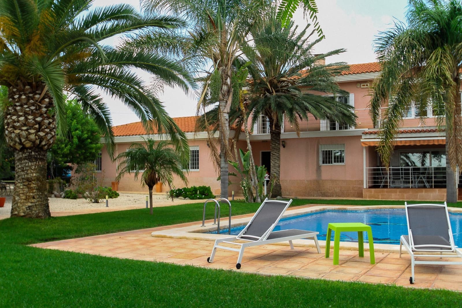 6 makuuhuone Huvila myytävänä paikassa San Vicente / Sant Vicent del Raspeig - 895 000 € (Ref: 9658006)