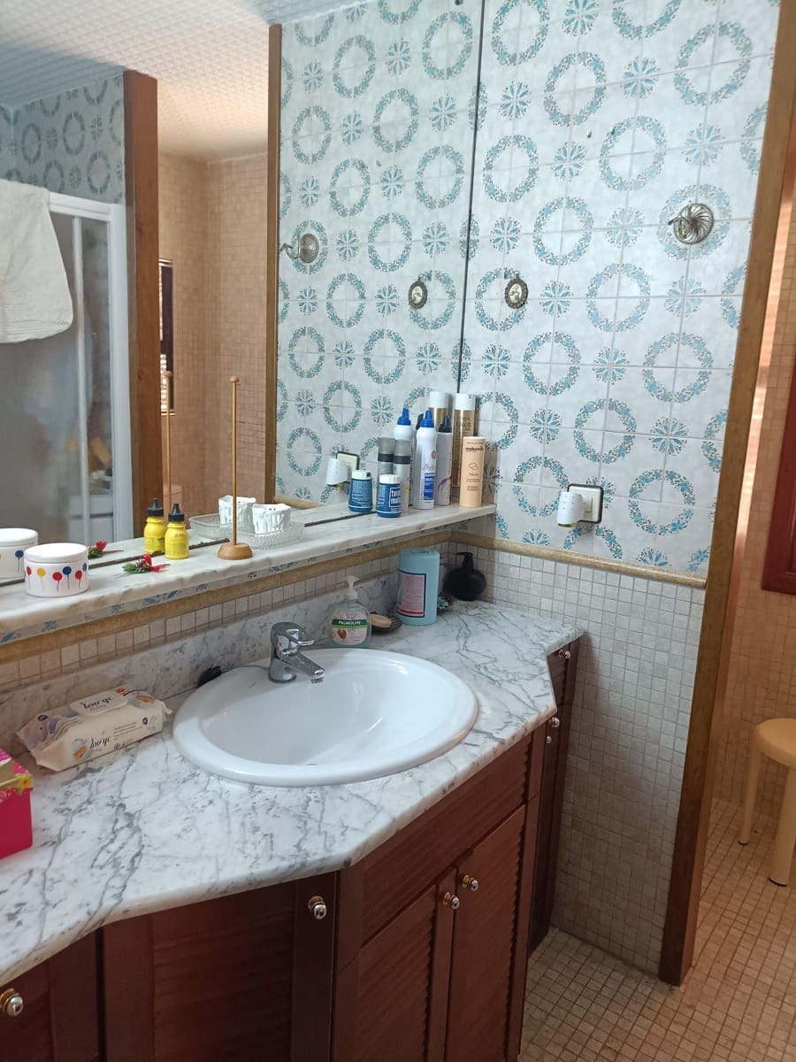 4 sovrum Villa till salu i Orihuela Costa med pool - 650 000 € (Ref: 9658009)