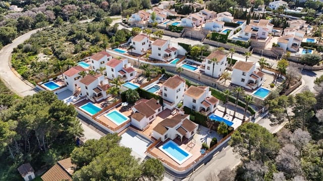 Villa te koop in La Granadella  - Costa Nova, Javea / Xàbia - € 2.000.000 (Ref: 9658030)