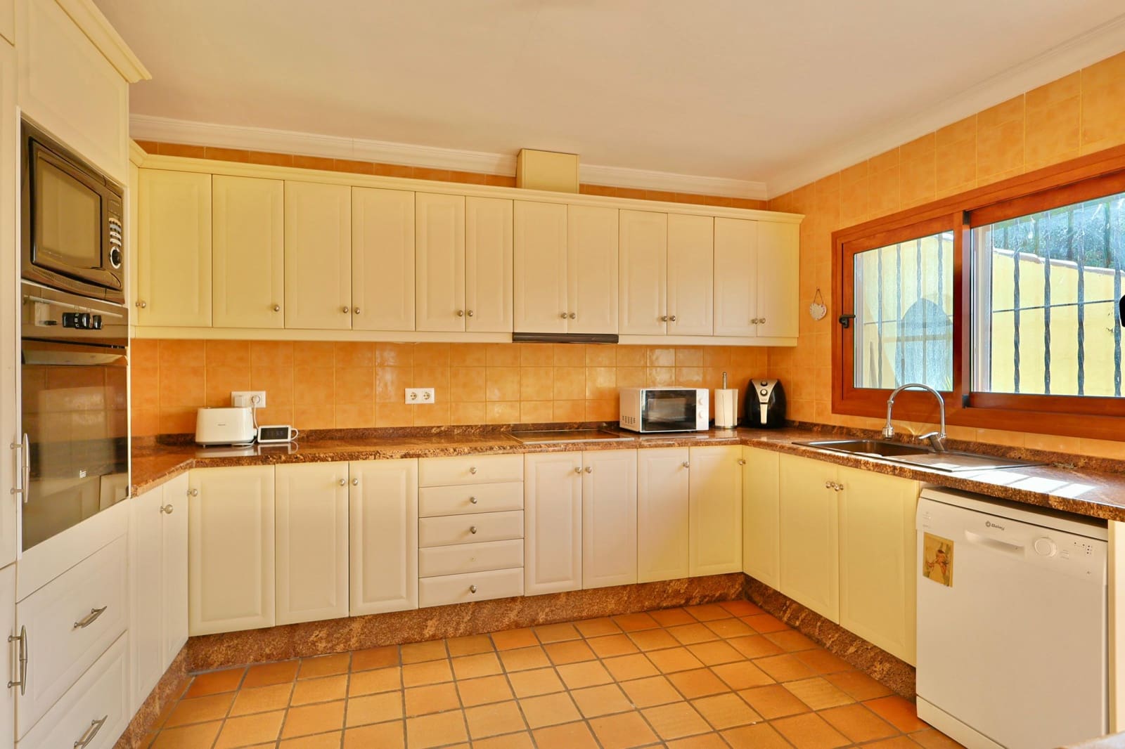 5 sypialnia Willa na sprzedaż w Javea / Xabia - 760 000 € (Ref: 9659268)