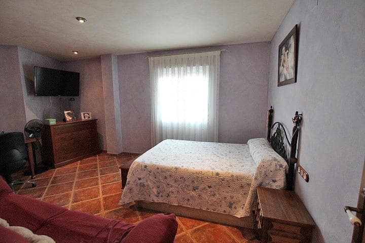 6 bedroom Villa for sale in Formentera del Segura with pool - € 577,400 (Ref: 9663304)