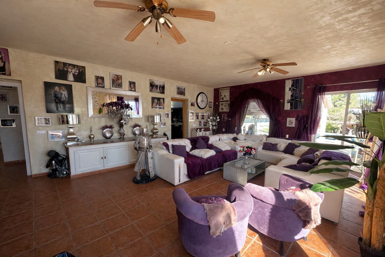 8 soverom Villa til salgs i Castalla med svømmebasseng - € 549 995 (Ref: 9670332)