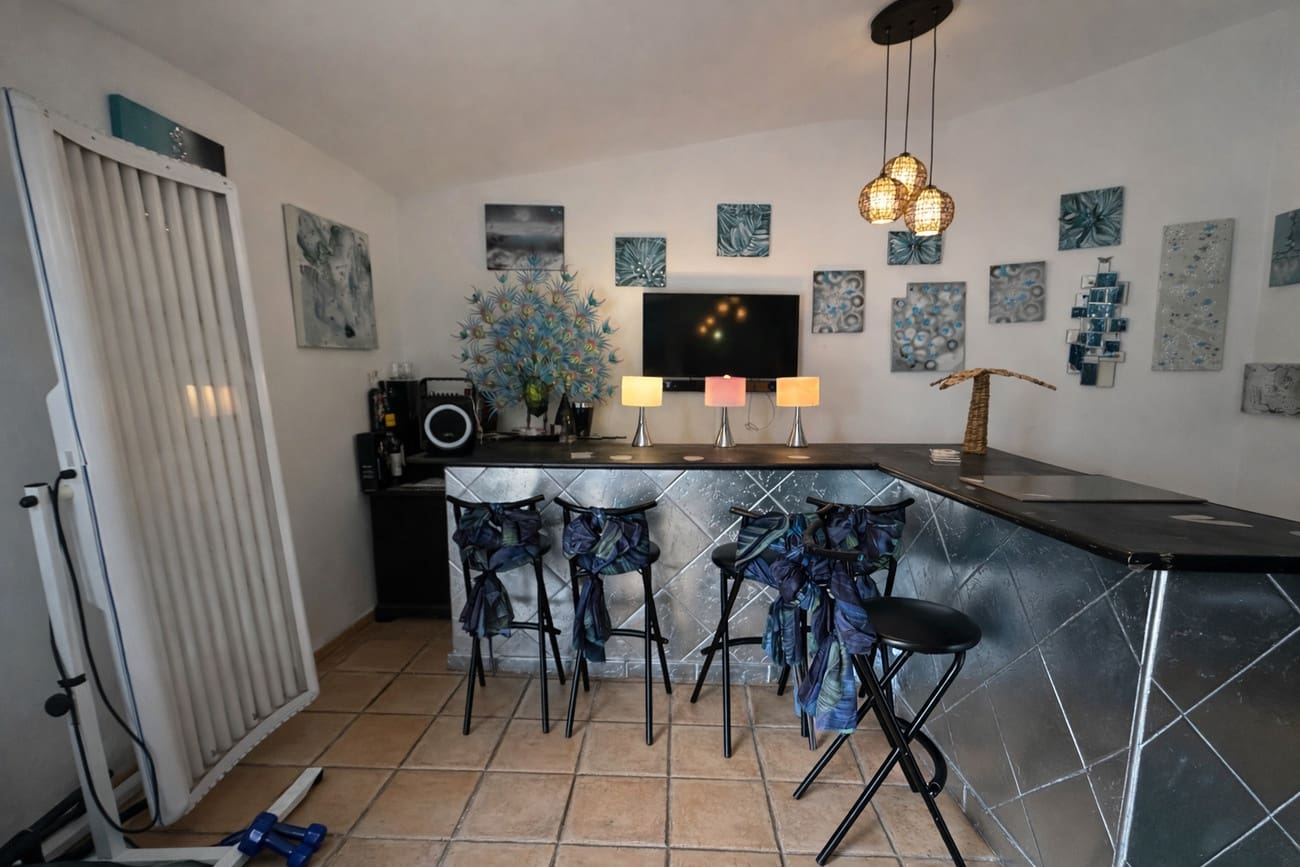 8 soverom Villa til salgs i Castalla med svømmebasseng - € 549 995 (Ref: 9670332)