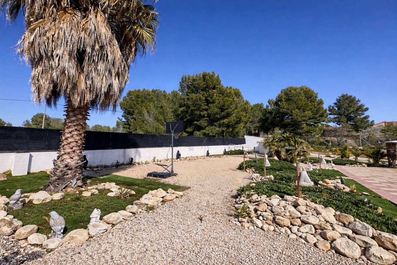 8 soverom Villa til salgs i Castalla med svømmebasseng - € 549 995 (Ref: 9670332)