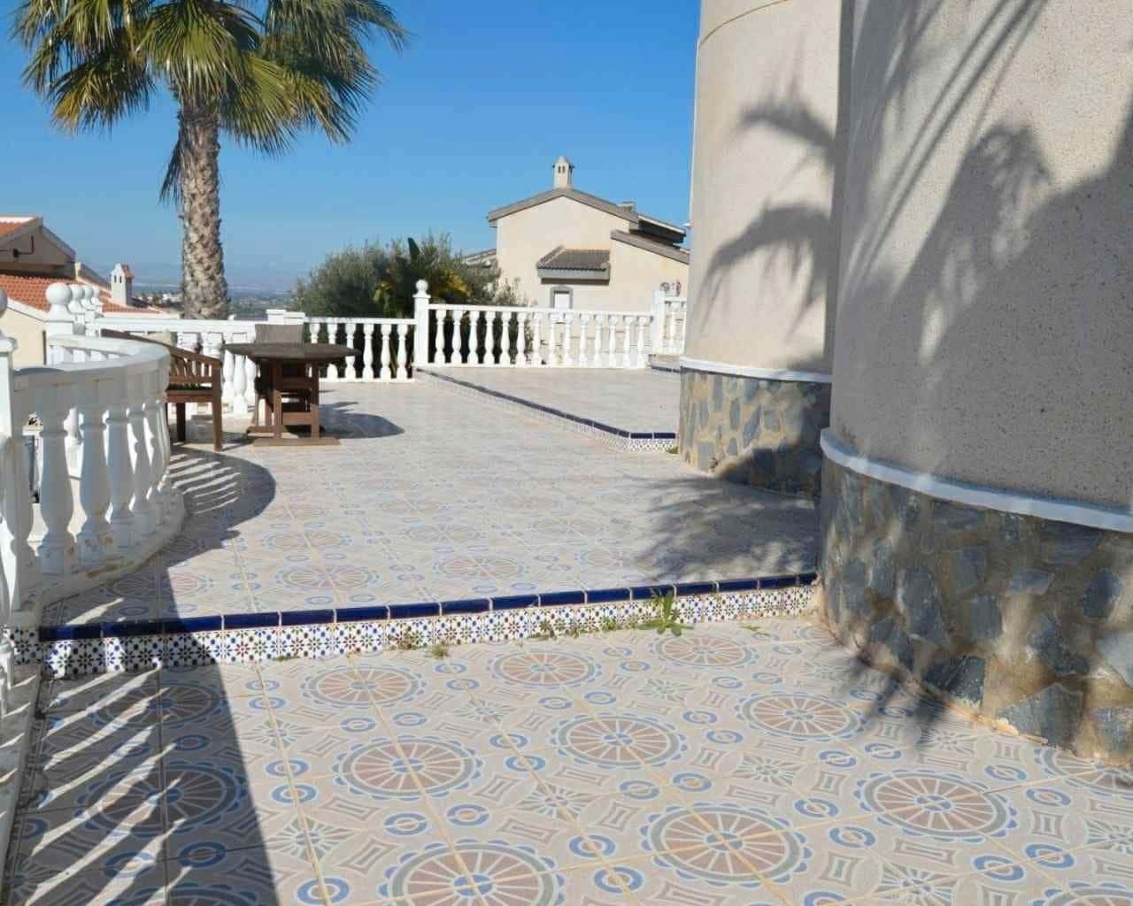 7 bedroom Villa for sale in Rojales with pool - € 525,000 (Ref: 9670333)