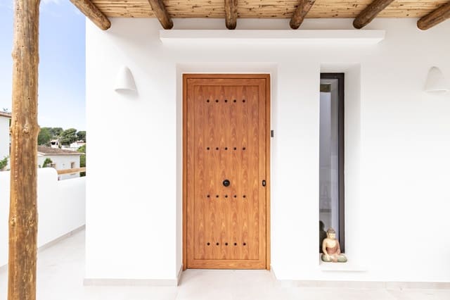 3 slaapkamer Villa te koop in Benissa - € 995.000 (Ref: 9681416)