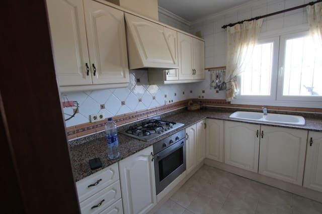 Chalet de 5 habitaciones en Murla en venta con piscina - 549.000 € (Ref: 9682372)