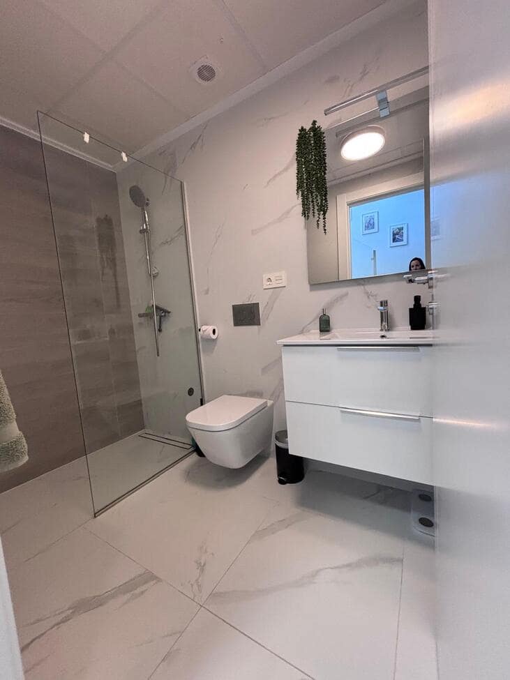 Chalet de 5 habitaciones en Villamartin en venta con piscina garaje - 595.000 € (Ref: 9686021)