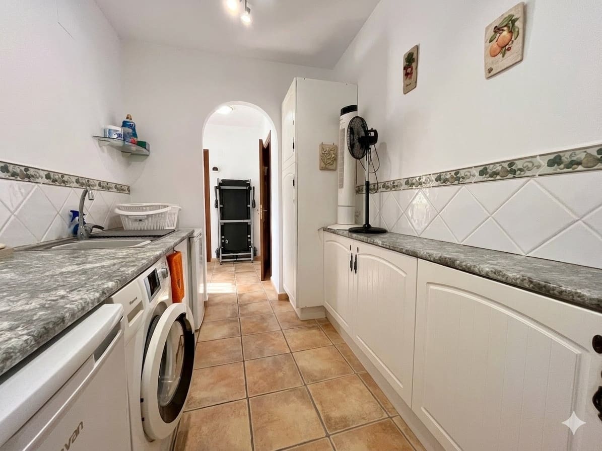 5 makuuhuone Huvila myytävänä paikassa Javea / Xabia - 795 000 € (Ref: 9686204)