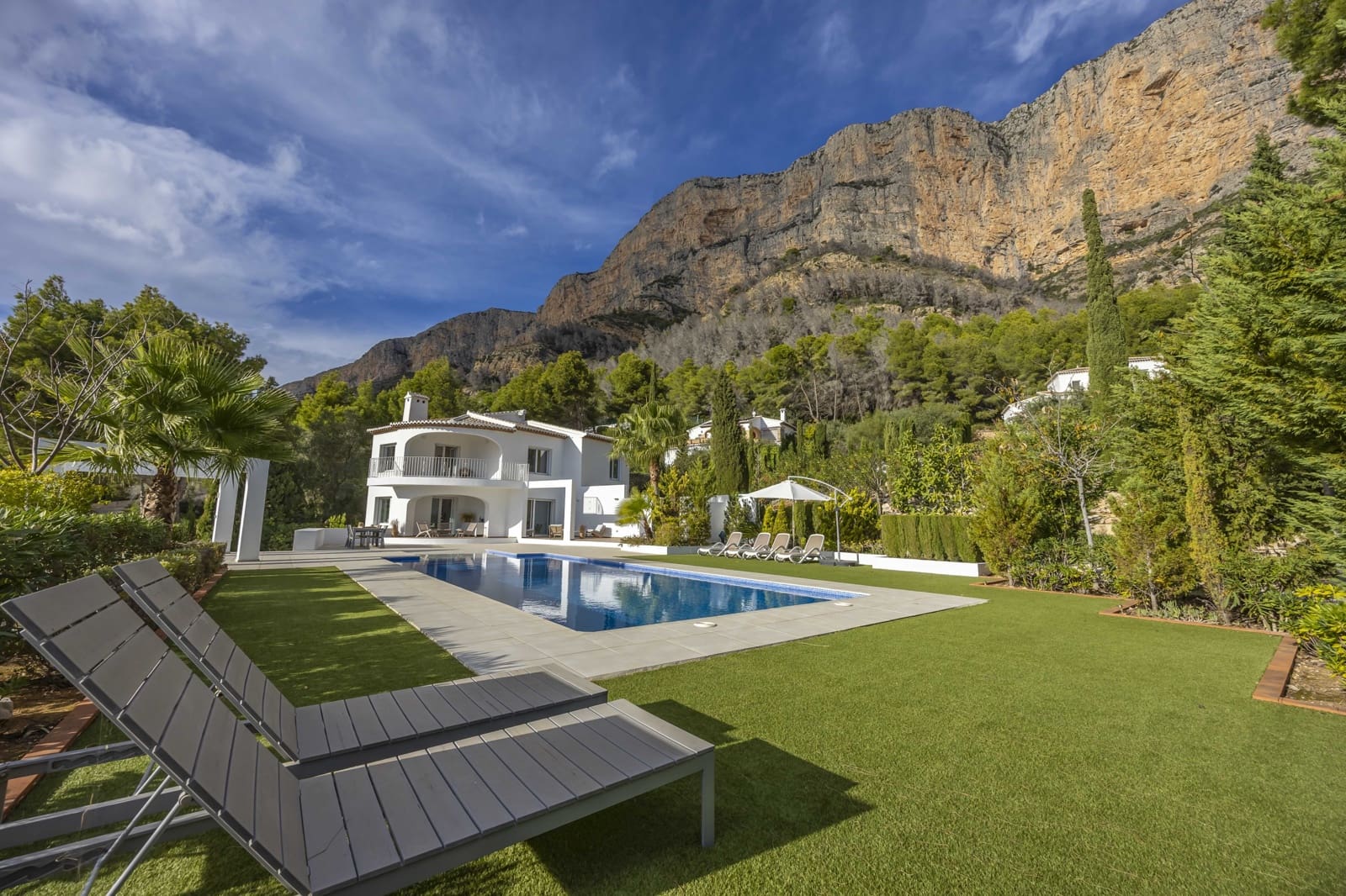 5 soveværelse Villa til salg i Javea / Xabia med swimmingpool - € 1.795.000 (Ref: 9696959)