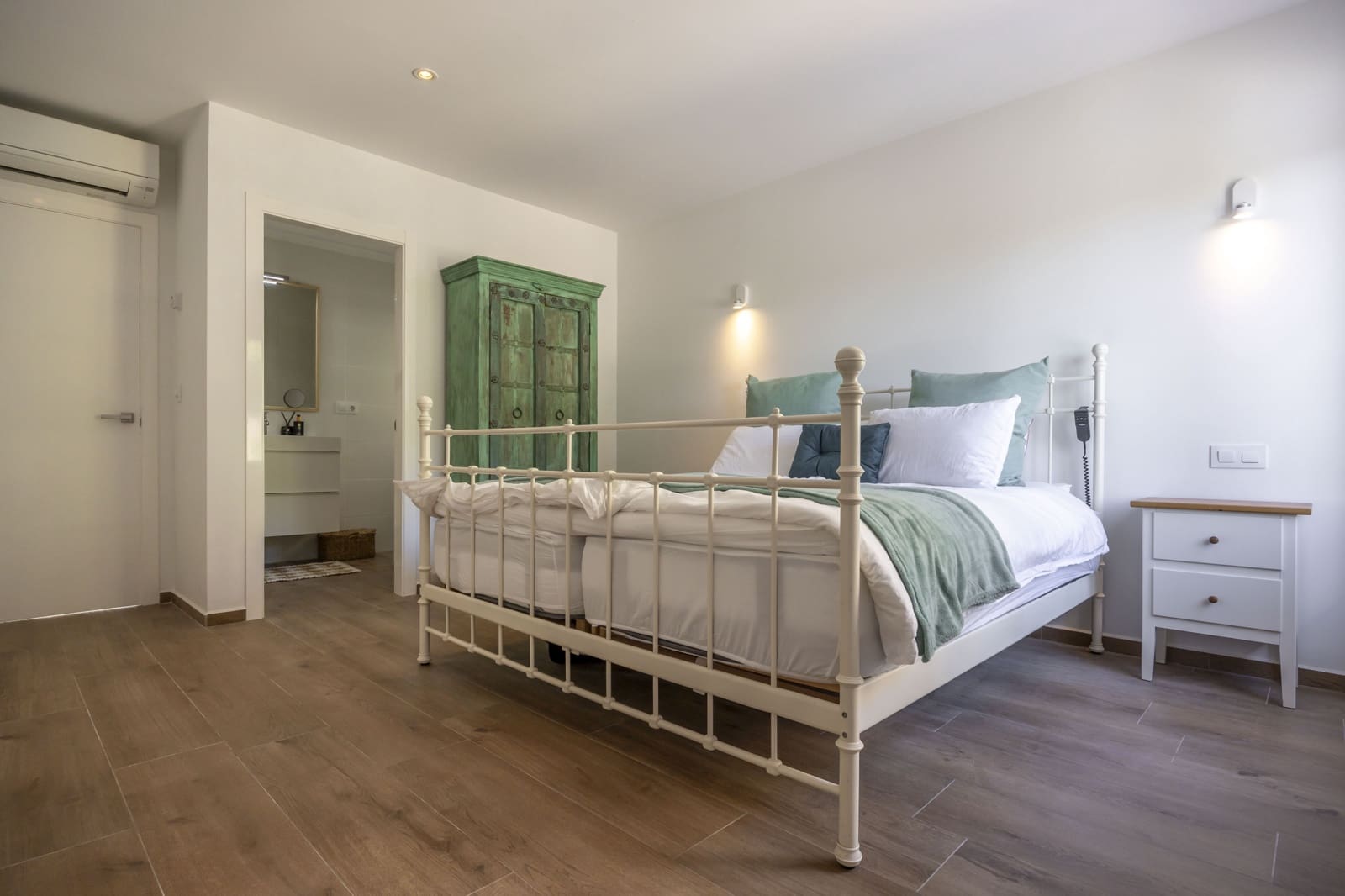 5 soveværelse Villa til salg i Javea / Xabia med swimmingpool - € 1.795.000 (Ref: 9696959)