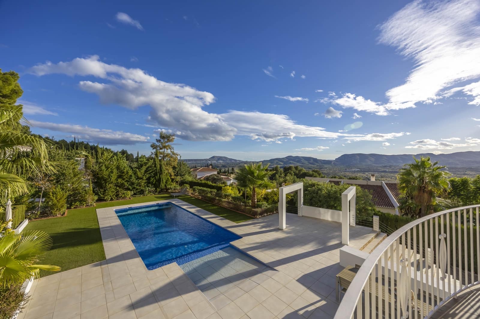 5 soveværelse Villa til salg i Javea / Xabia med swimmingpool - € 1.795.000 (Ref: 9696959)