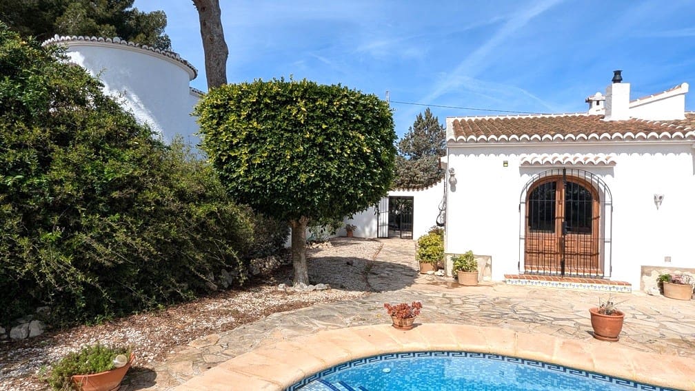 3 chambre Villa/Maison à vendre à Javea / Xabia avec piscine garage - 610 000 € (Ref: 9704541)