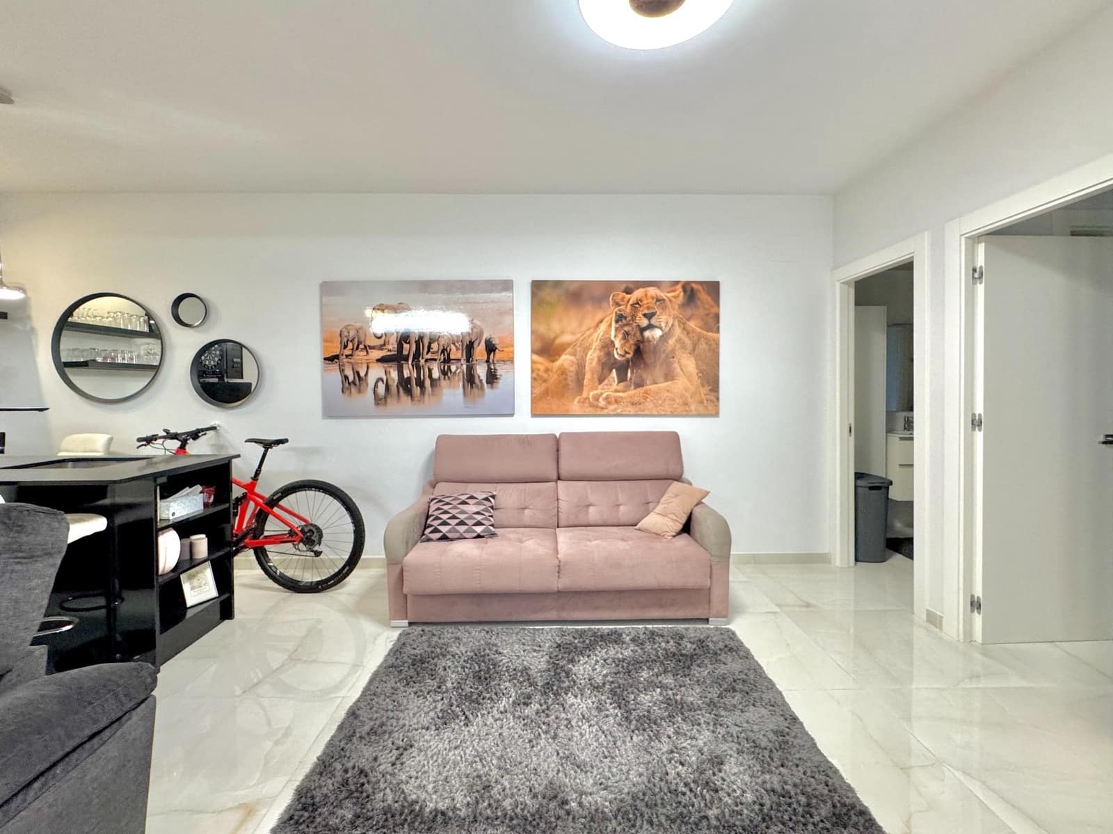 4 soveværelse Villa til salg i Orihuela Costa med swimmingpool garage - € 750.000 (Ref: 9704877)